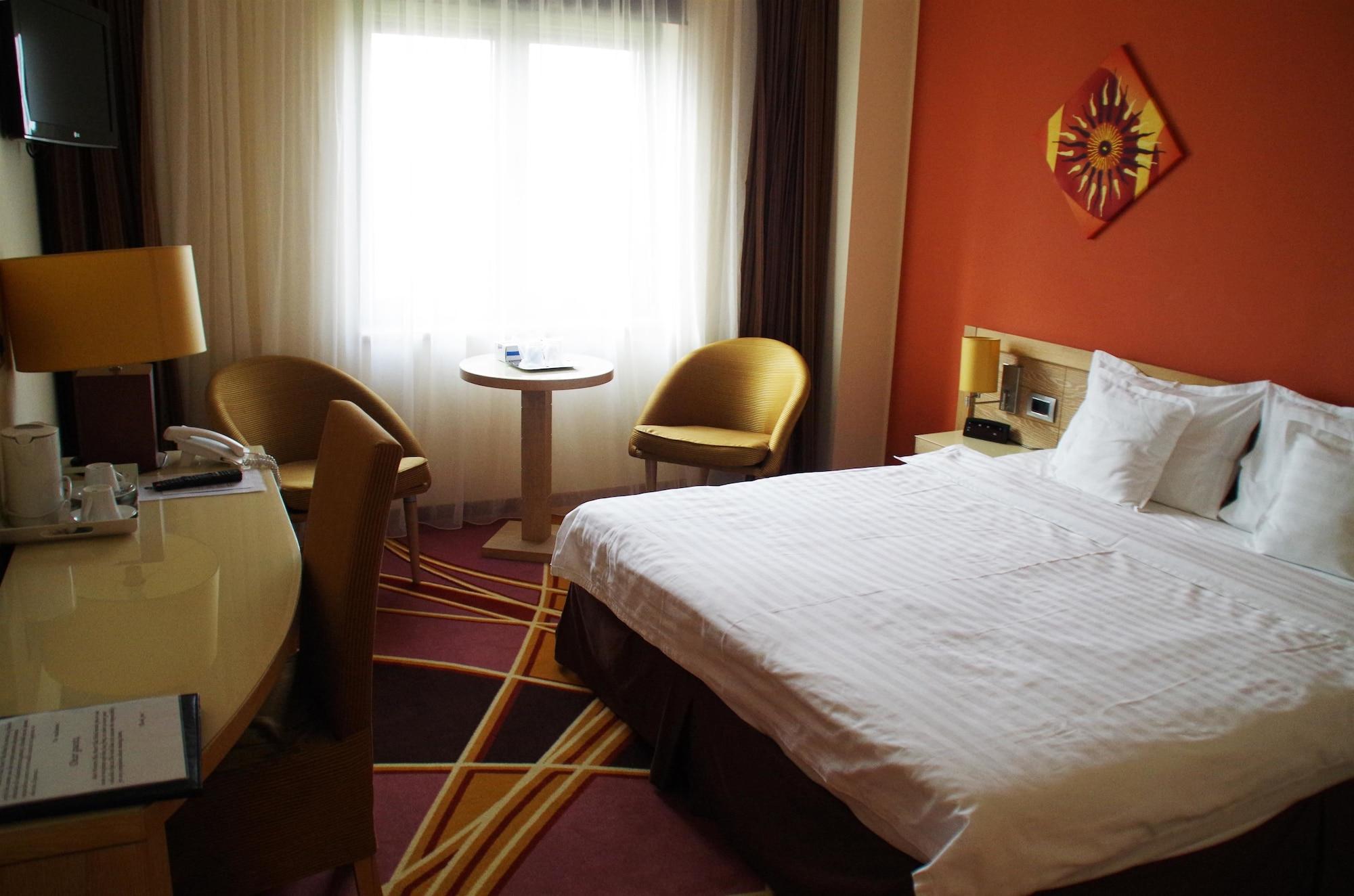 Mari Vila Hotel Bucharest Exterior photo